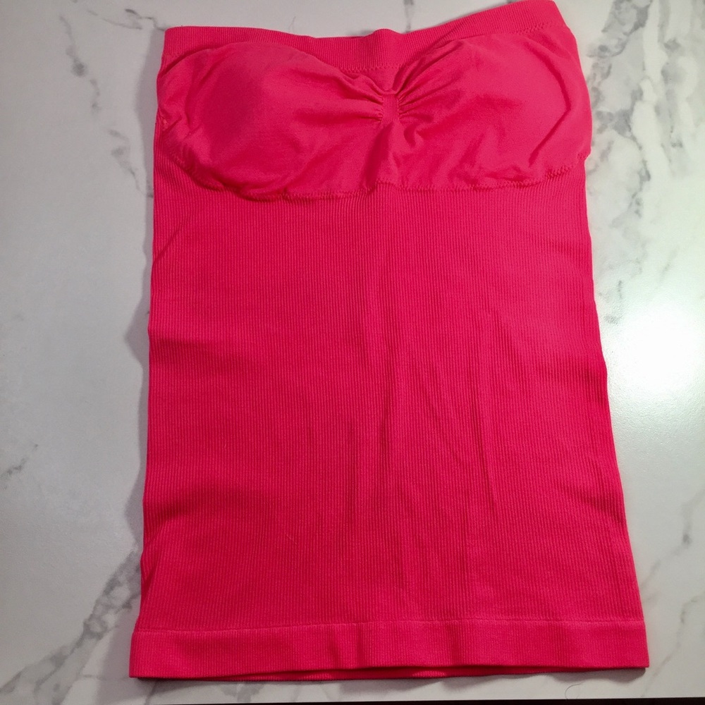 Pink Top | Strapless | Elastic